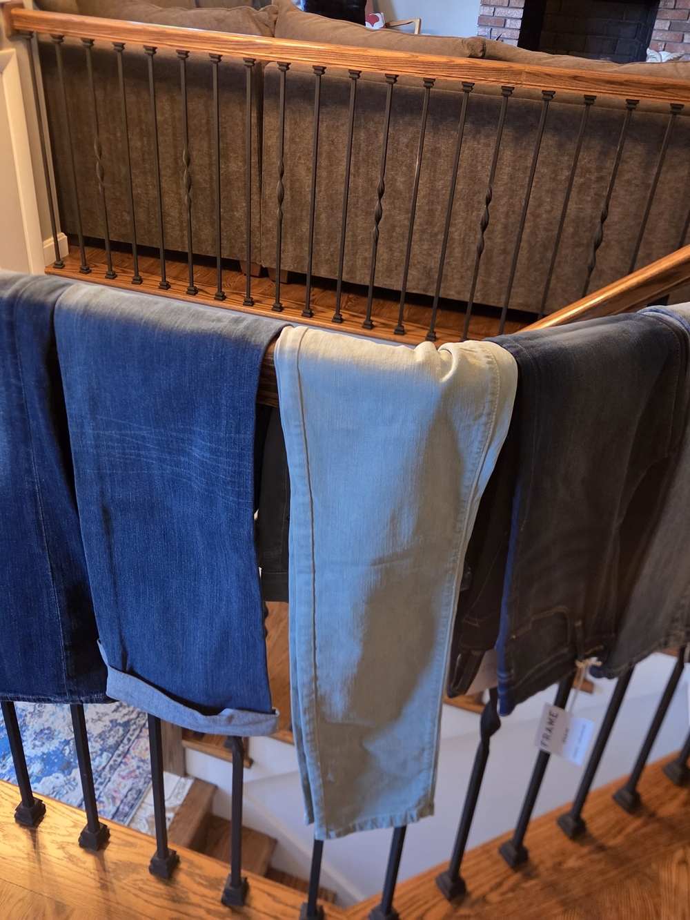 Women's Size 25 NWOT, NWT AND PERFECT COND. 14 PAIR JEANS